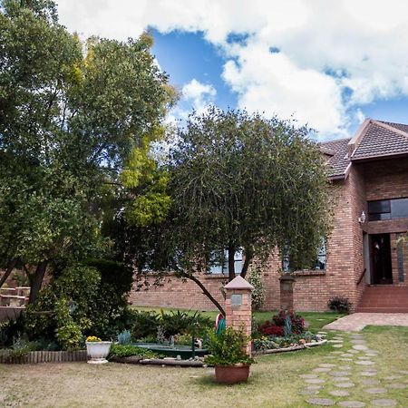 Jenny'S Guest House Grahamstown Εξωτερικό φωτογραφία